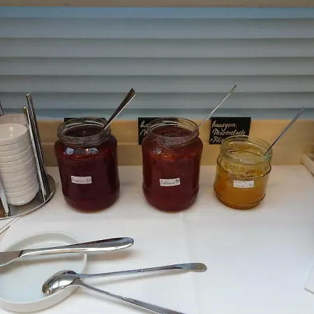 Blumenbach 4* ベルリン