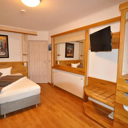 Blumenbach ベルリン