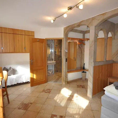 Casa de hóspedes Blumenbach 2*