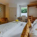 Blumenbach 4*