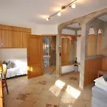 בית הארחה Blumenbach 4*