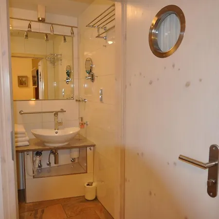 Blumenbach Guest house