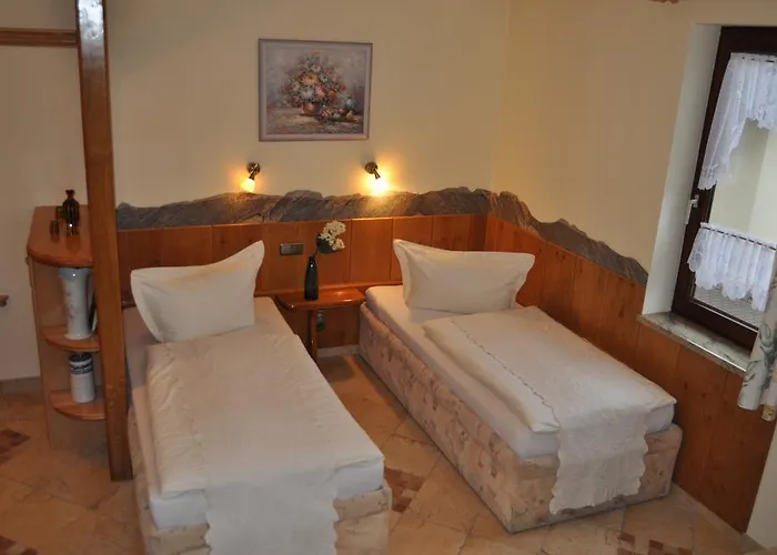 Blumenbach Konukevi 4*